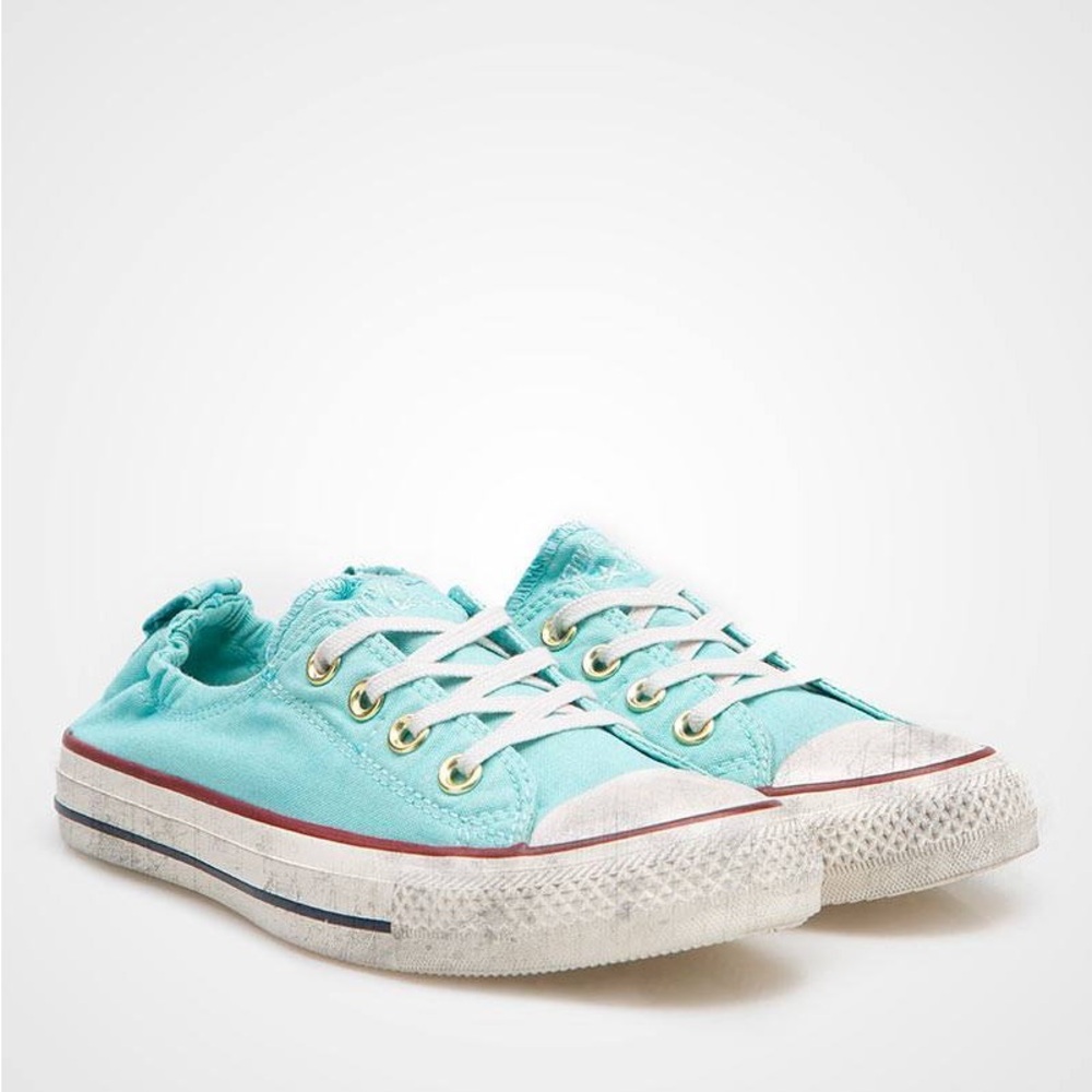 Converse Chuck Taylor Shoreline Slip on Sneakers Distressed